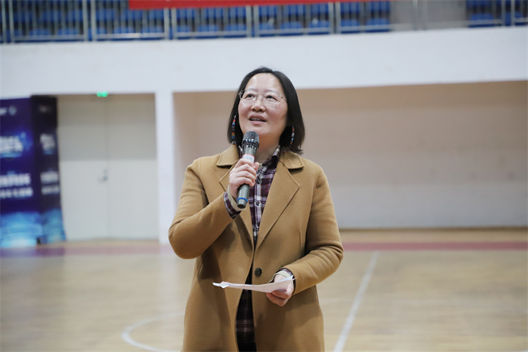 圖片1：鄭州中學校長助理、國際部主任劉高利作動員講話.JPG