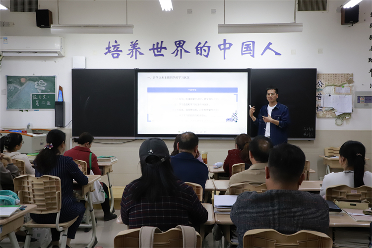 圖片4：高二5班班會.JPG