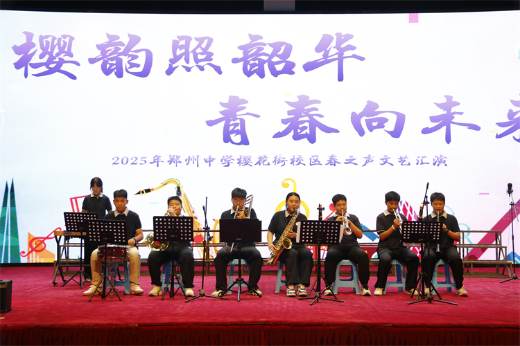 圖片3：器樂合奏《火舞》.JPG