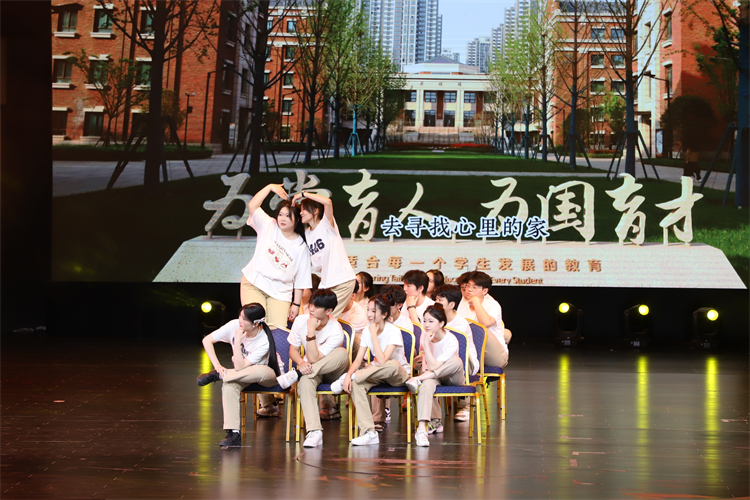 圖片8.０情景劇《離別代碼》.JPG
